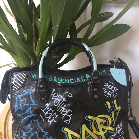 BALENCIAGA City Graffiti Bag Authentic ‼️ - Picture 5 of 8